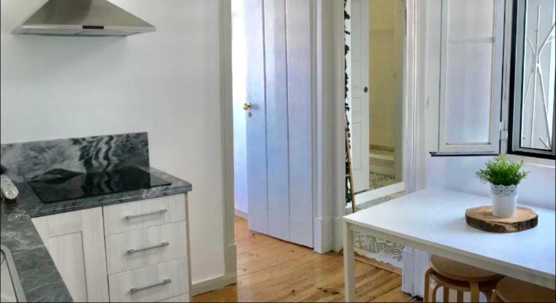 Love Inn Bairro Alto 4 Lizbona Zewnętrze zdjęcie
